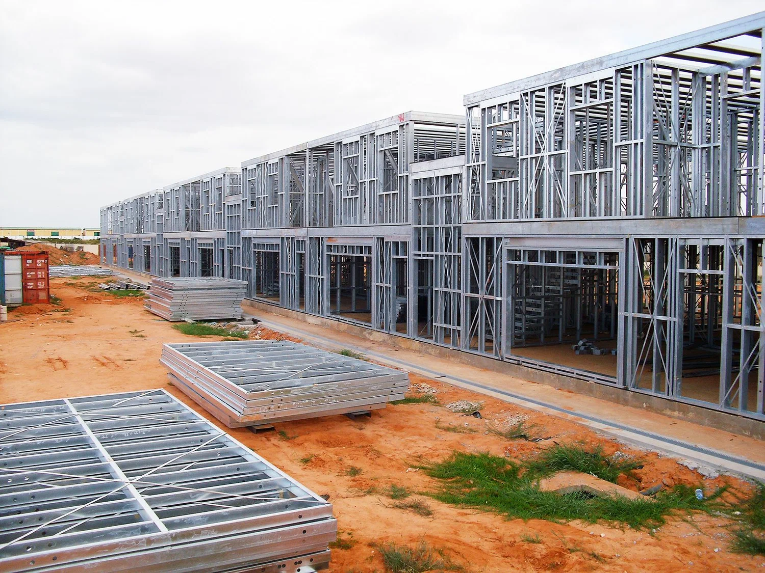 Таунхаусы из ЛСТК